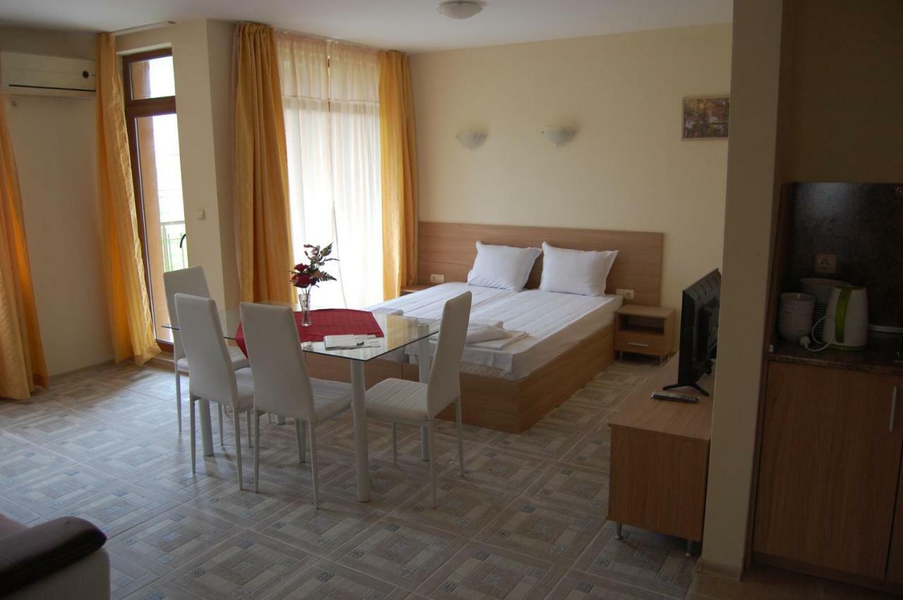 Renta Bg Apartments In تساريفو المظهر الخارجي الصورة